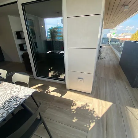 Penthouse Golden Lux With Sea View Apartamento Lignano Sabbiadoro Exterior foto