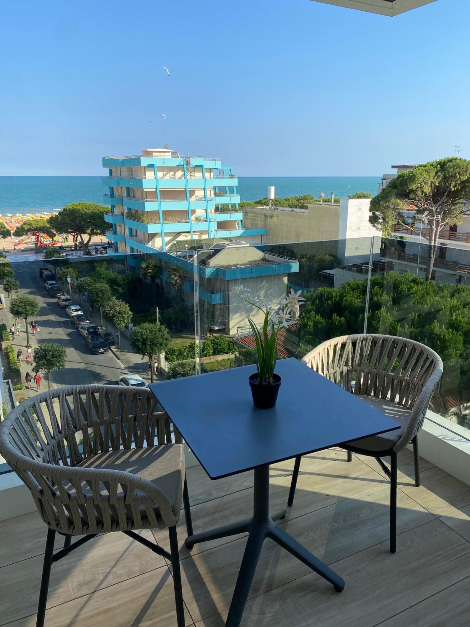 Apartment Penthouse Golden Lux With Sea View Lignano Sabbiadoro